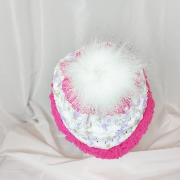 Handmade Chunky Beanie Hat Faux Pom Pom - Picture 3 of 4